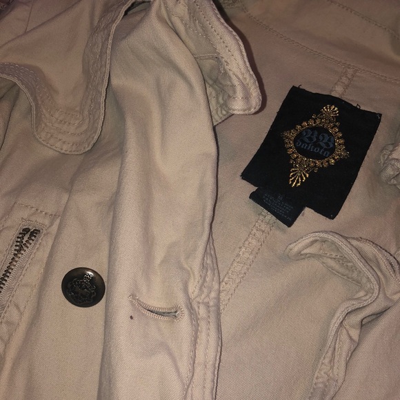 BB DAKOTA TRENCH COAT - Picture 4 of 5